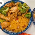 Best Chicken with Broccoli in Brooklyn, NY